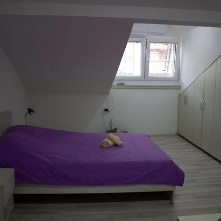 Markulev Apartment *